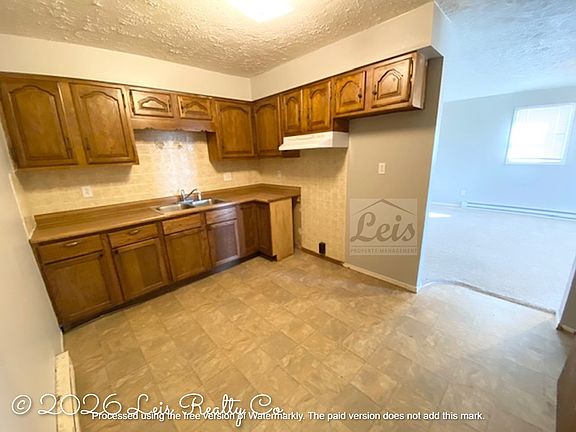 4th image of 3309B Harrison Rd