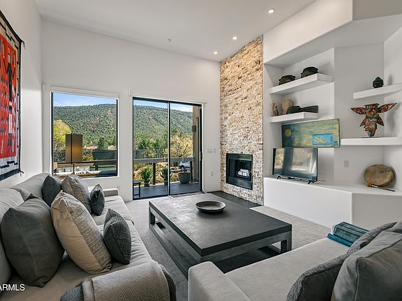 3rd image of 59 MESA GRANDE Drive
