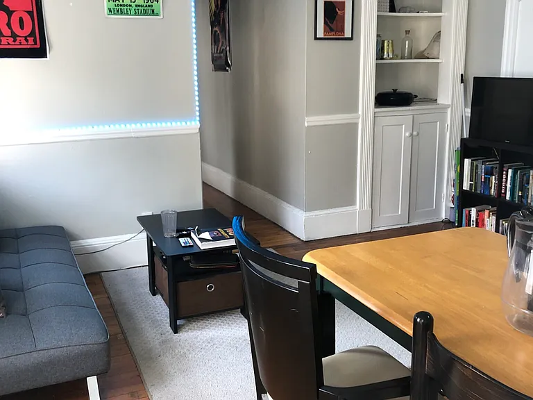 447 Park Dr #2 — Photo 2