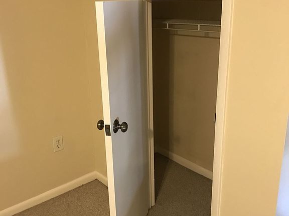 4th image of 237 Village Crest Ct