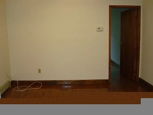 Rented by Realty Collective | media 27