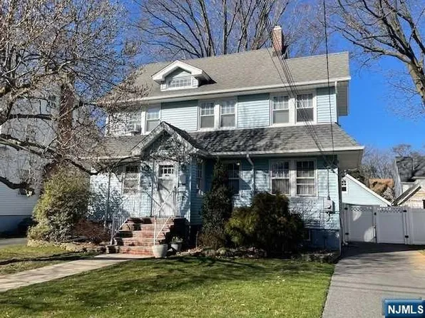 311 Van Buren Ave, Teaneck, NJ 07666