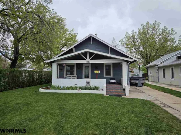 1305 6th St, Gering, NE 69341