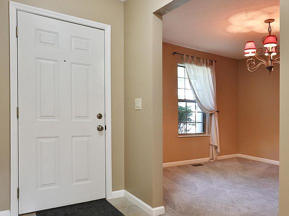 3rd image of 7942 Cullom Ct