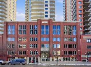 10152 104th St NW #2702, Edmonton, AB T5J0B6