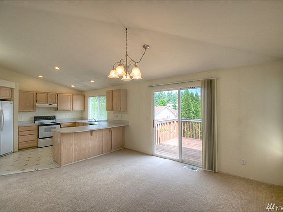 5th image of 7516 39th Ave SE