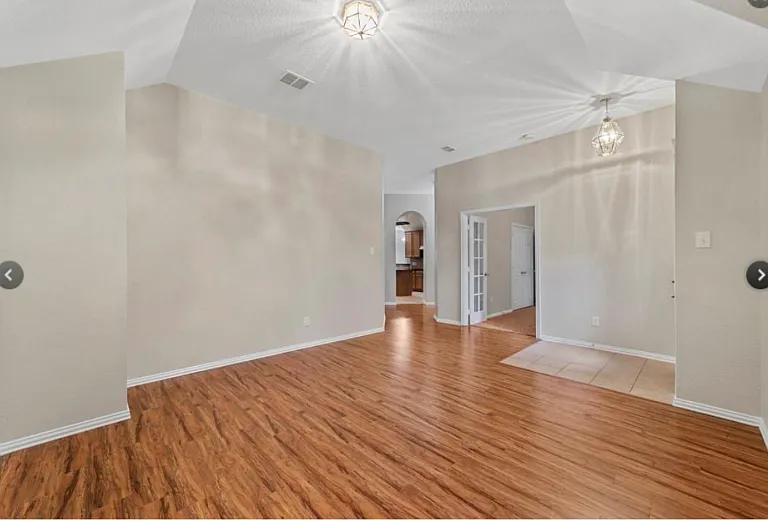 1713 Grand Canyon Way — Photo 8