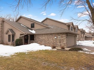13155 Gemstone Ct, Apple Valley, MN 55124