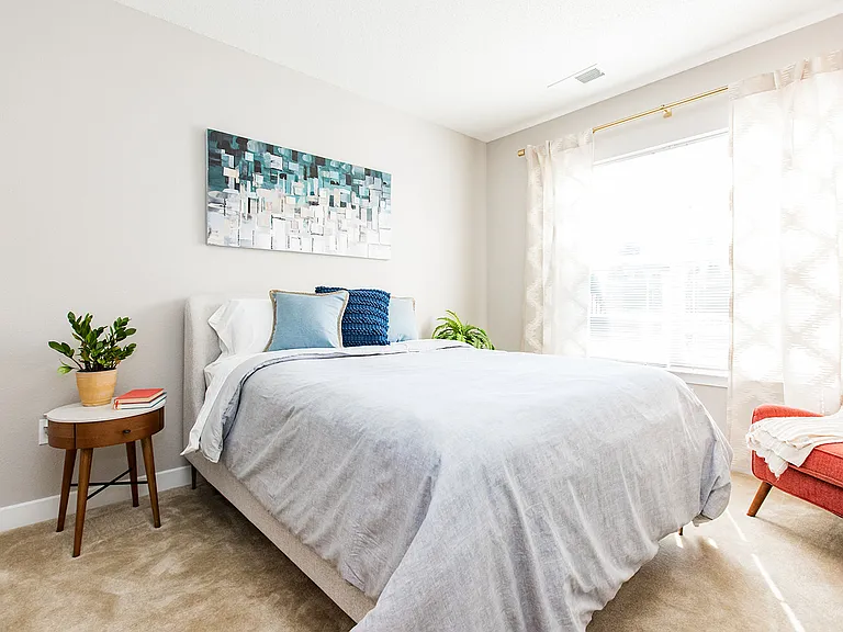 Apartments at Charlestown Crossing — Photo 9