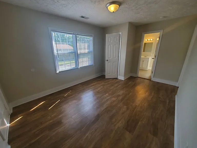 232C Woodrow St — Photo 7