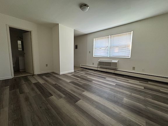3rd image of 155 Wayne St #2B