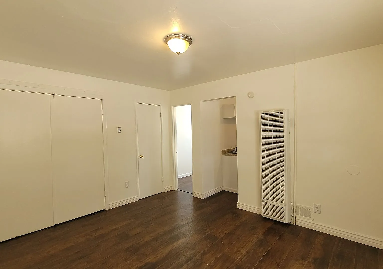 8th Street NW-601 — Photo 3