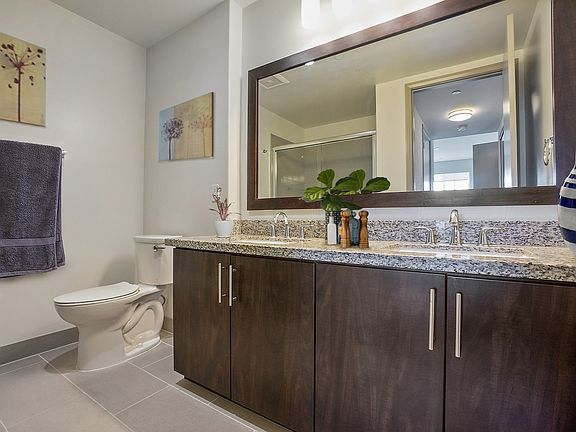 5th image of 17720 Magnolia Blvd APT 407