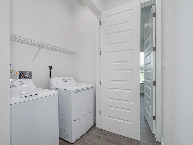 Breeze Hill by JBG Rentals — Photo 38