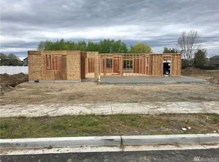1126 S June Dr, Moses Lake, WA 98837
