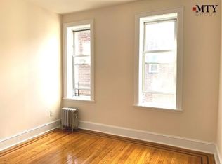 164-18 43rd Ave #D11, Flushing, NY 11358