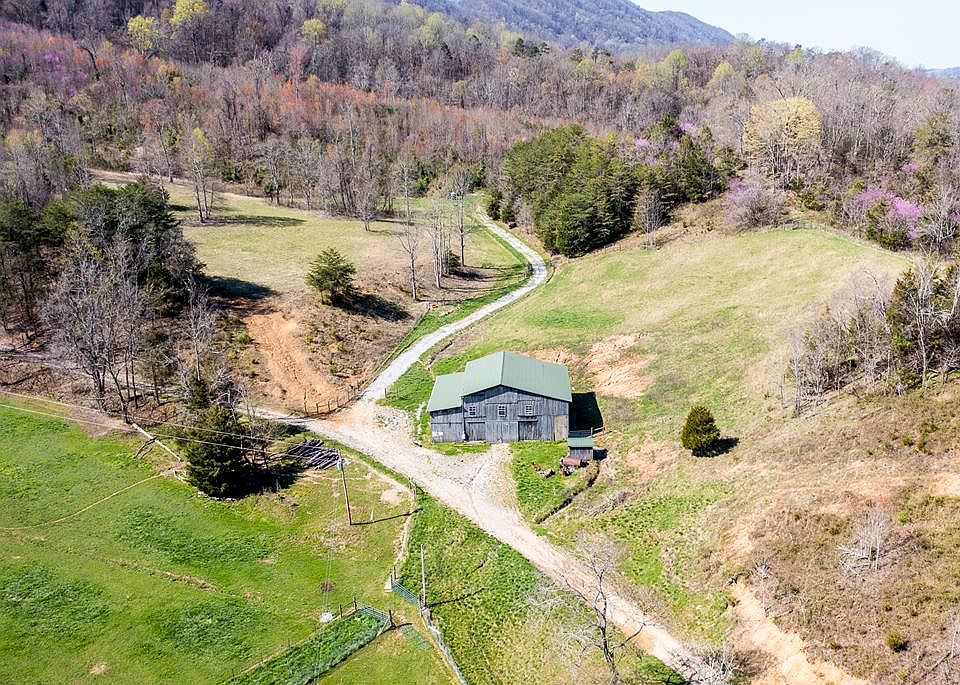 1st image of 2535 Highway 131 W