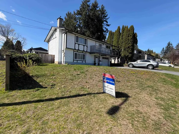 3803 Wellington St, Pt Coquitlam, BC V3B 3Z3