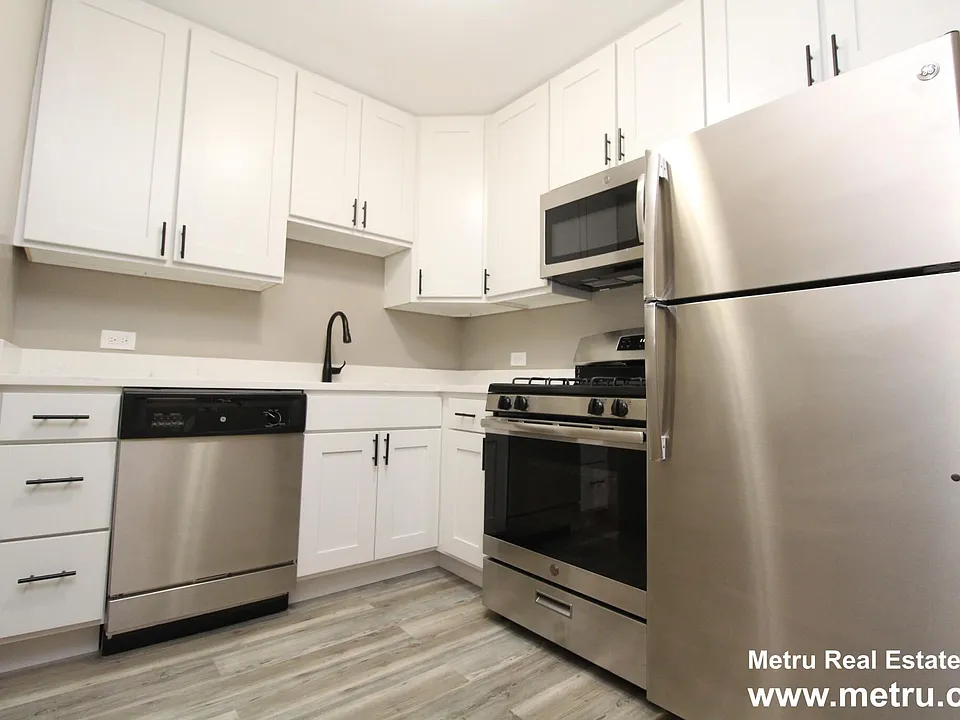 2230 N Orchard St #304