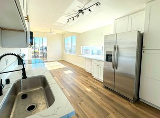 3046 Nimitz Blvd (Liberty Row), San Diego, CA 92106