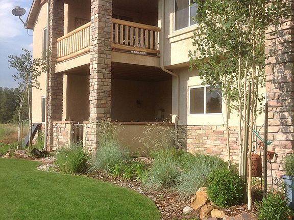 Covered Deck & Private Gated Patio