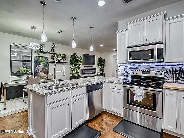 7019 Coldwater Dr — Photo 13