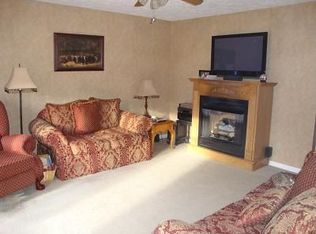 83 Northgate Rd, Lynch Station, VA 24571