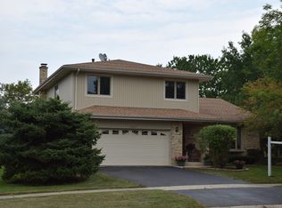 14487 Creek Crossing Dr, Orland Park, IL 60467