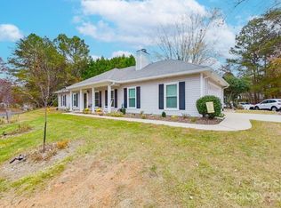 12095 Heron Harbor Dr, Tega Cay, SC 29708