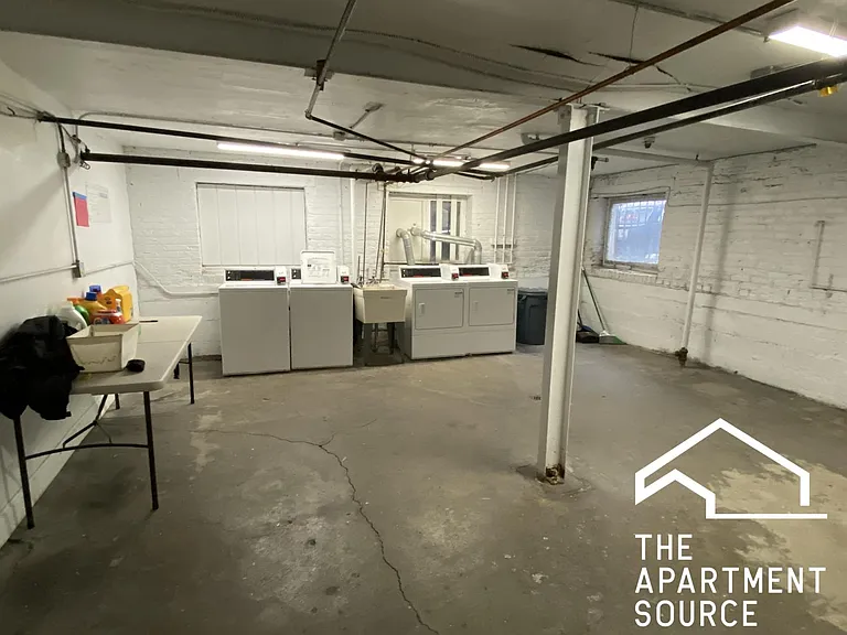 2825 W Logan Blvd #1 — Photo 18