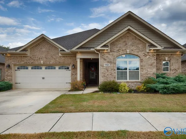 9418 Crysillas Dr NW, Madison, AL 35757