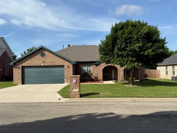 4617 Kay Dr, Brownwood, TX 76801