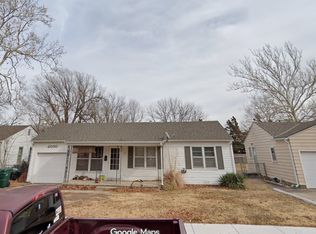 2050 S Vine St, Wichita, KS 67213