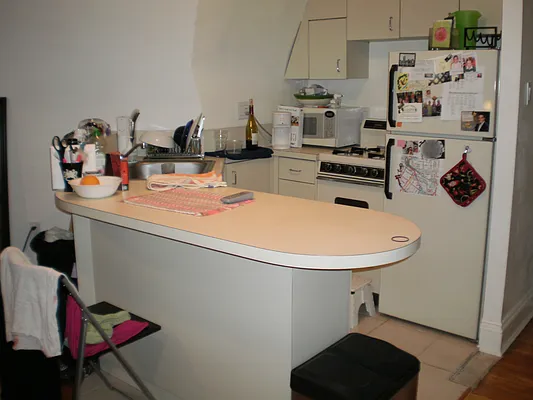 Rented by Frank Valvo Real Estate | media 27