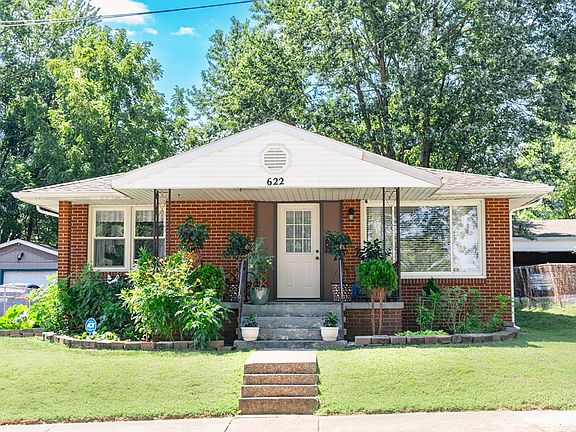 2nd image of 622 Price Ave