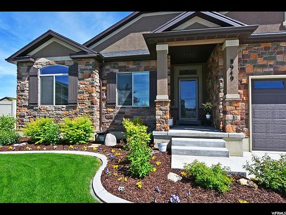 4th image of 8949 S Soliai Cir