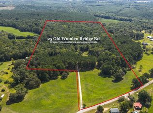 25 Old Wooden Bridge Ln, Dadeville, AL 36853