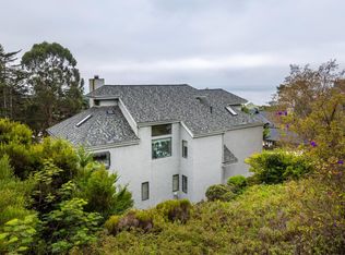 231 Spindrift Rd, Carmel, CA 93923