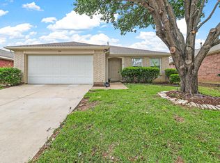 1579 Chivalry Ln, Little Elm, TX 75068
