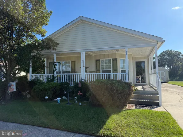 42 Gregory Dr, Williamstown, NJ 08094