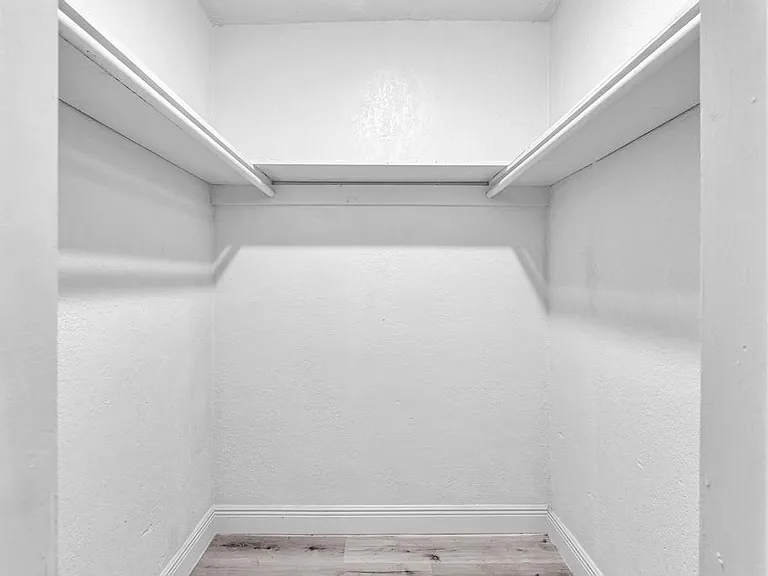 2781 SW 2nd St #6 — Photo 6