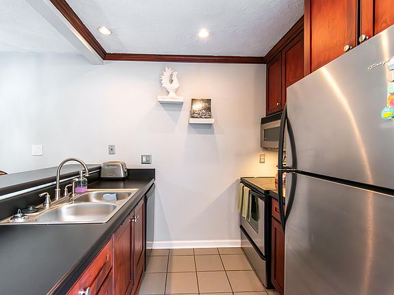 5th image of 3236 W Wimbledon Drive