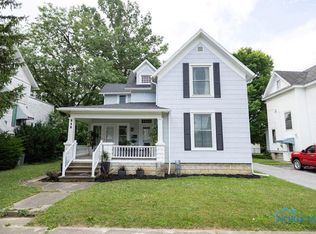215 W Lima St, Findlay, OH 45840