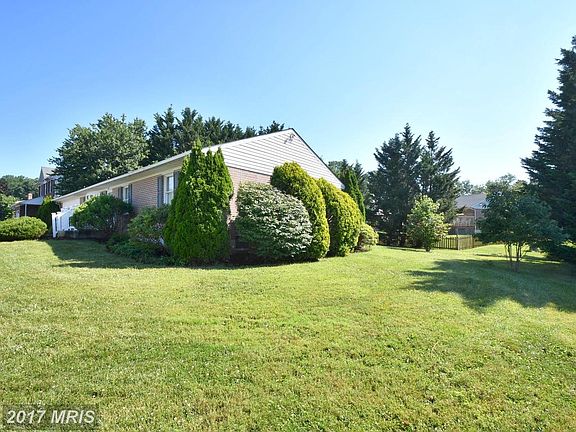 3rd image of 1844 Prindle Dr