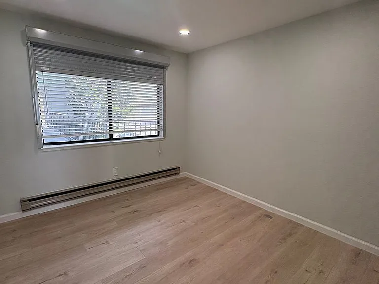 815 Balboa Ave #207 — Photo 7