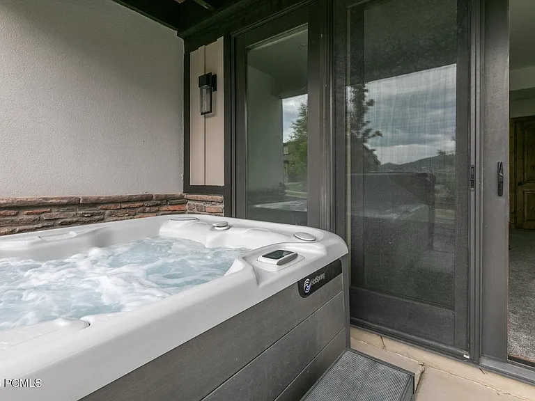 1242 W Stillwater Dr — Photo 21