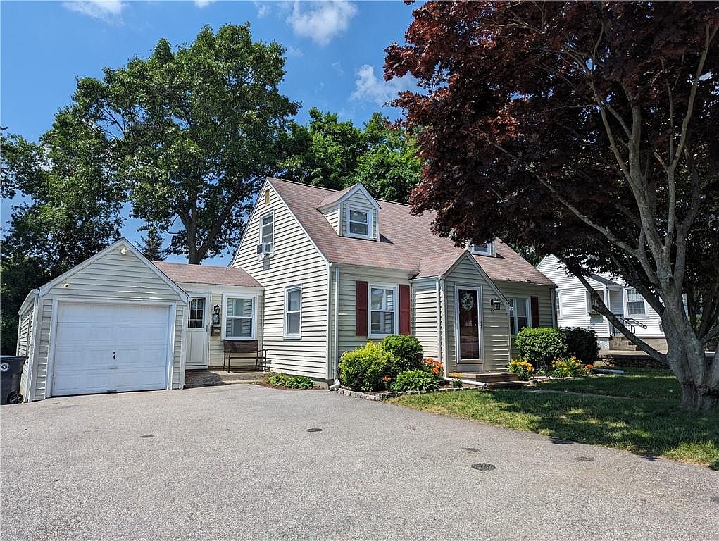 23 Pollett St, Cumberland, RI 02864 Zillow