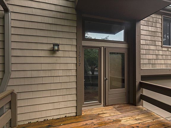 4th image of 11517 Carriage Ct