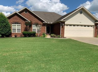 1818 Pleasant Grove Rd, Jonesboro, AR 72405