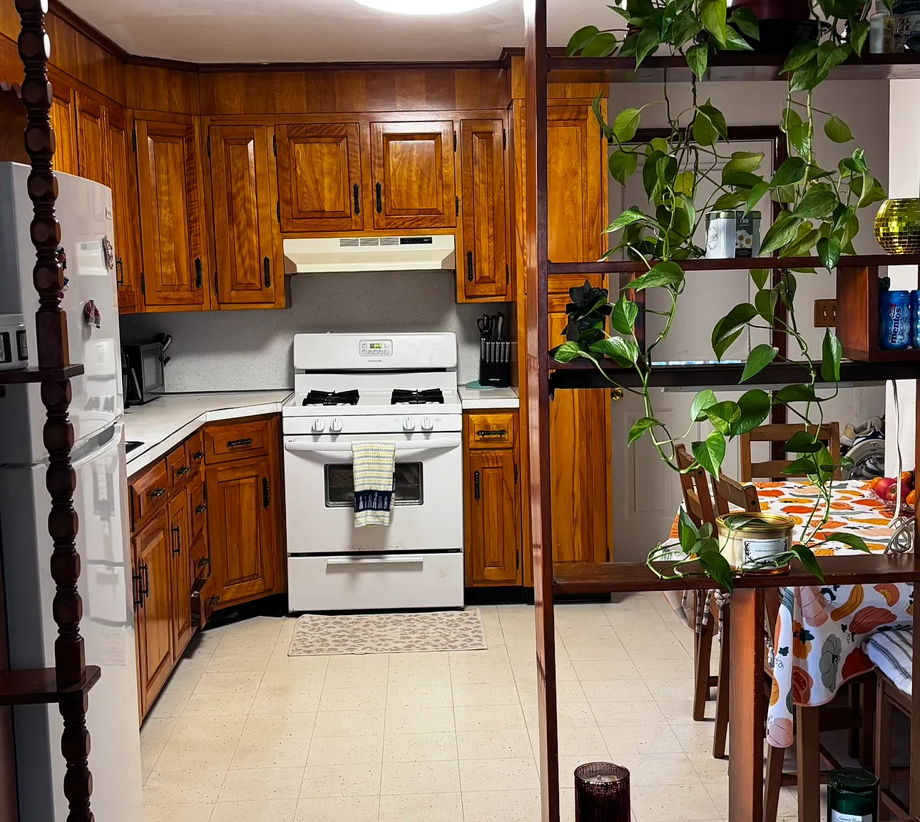 3 bed, 950 sqft, $2,090 — Photo 2